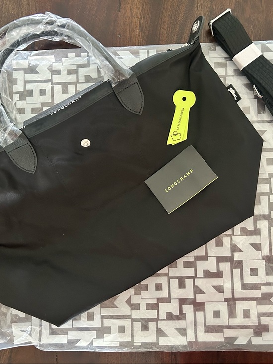 Longchamp Handbags - Longchamp Le Pliage Classic Black Tote Bag